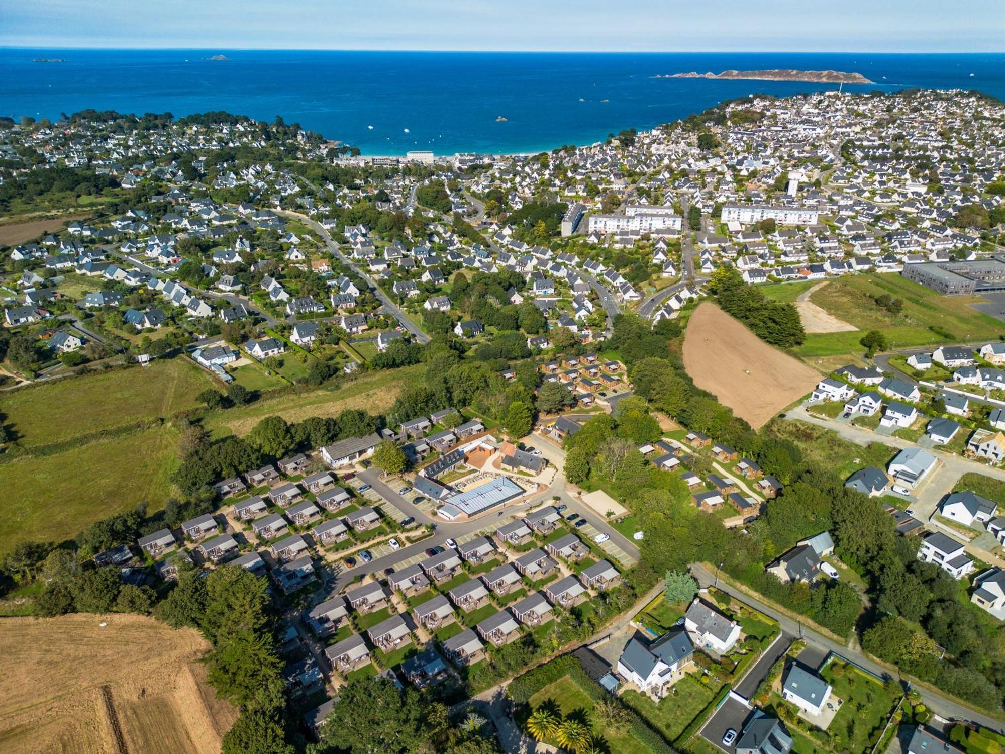 Camping Maeva Respire Le Village Perrosien Екстер'єр фото